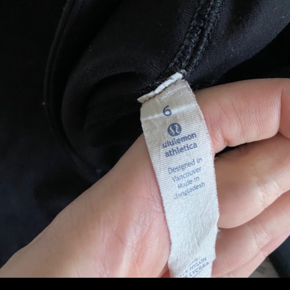 Lululemon black leggings